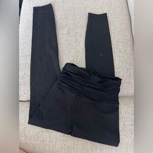 Lululemon all it takes leggings black size 2 25”
